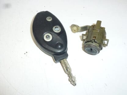 Zestaw zamka + 1 kluczyk z pilotem Citroën C5 05-07 4162HE