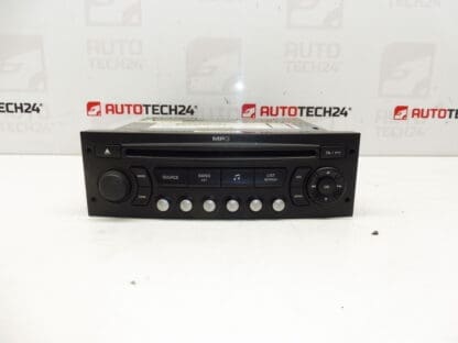 Radio samochodowe z CD Blaupunkt RD4 N2 MP3 Citroën Peugeot 9664770277 6574Y7