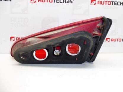 Lampa tylna lewa do klapy Peugeot 607 6350N2