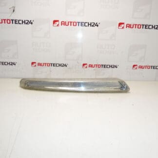 Właściwy reflektor Peugeot 807 630397