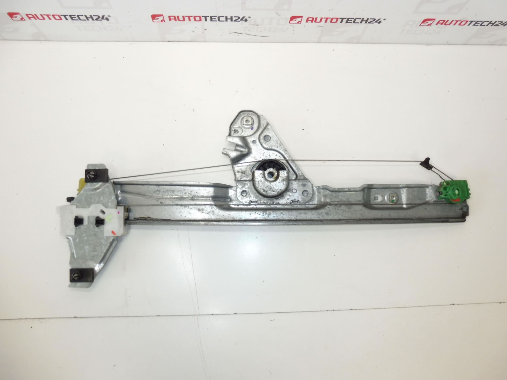 Mechanizm ściągający prawą szybę Peugeot 308 9658926980 9222CV