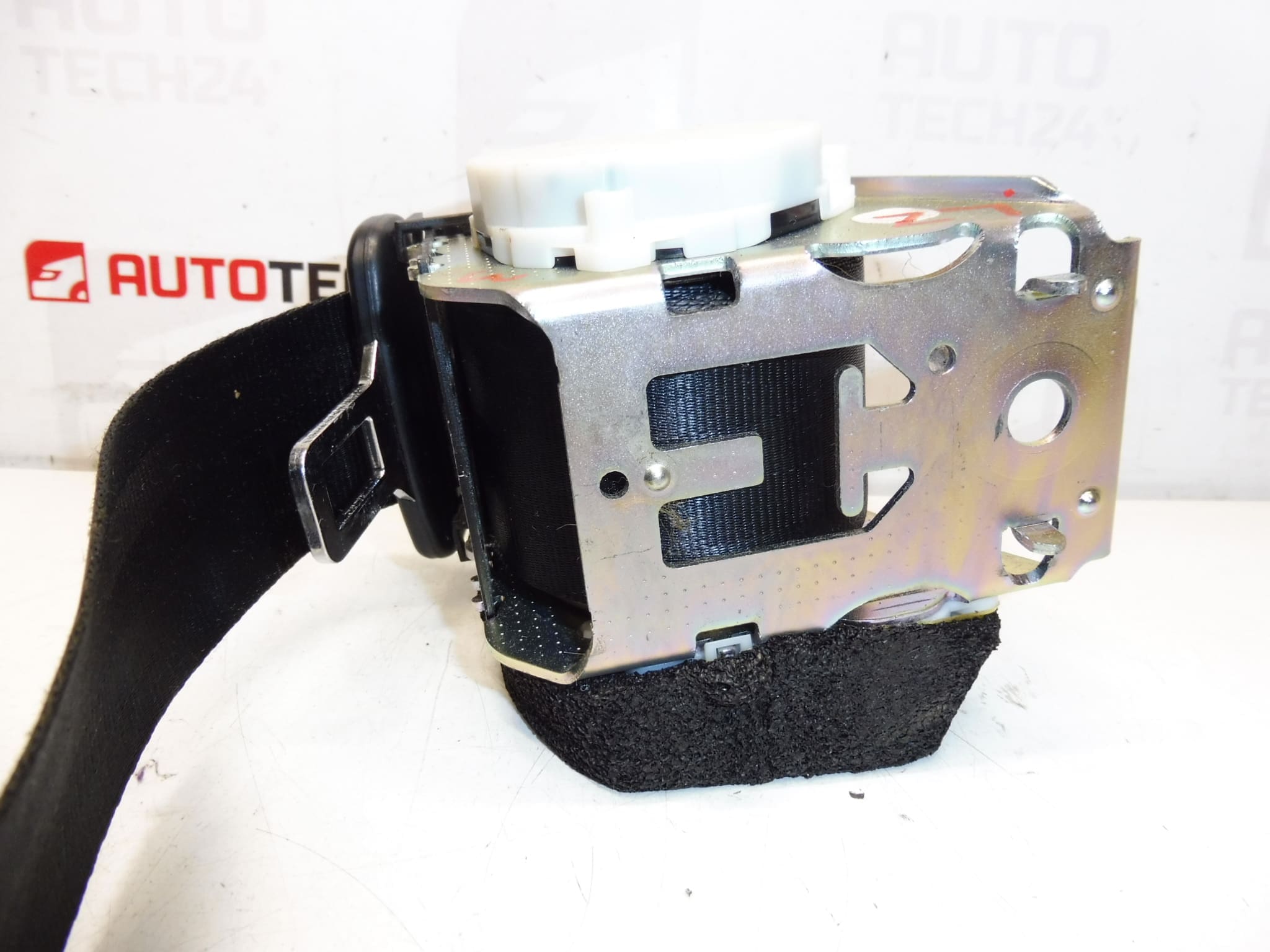 Pas bezpieczeństwa tył Peugeot 3008 5008 8975HY - obrazek 2