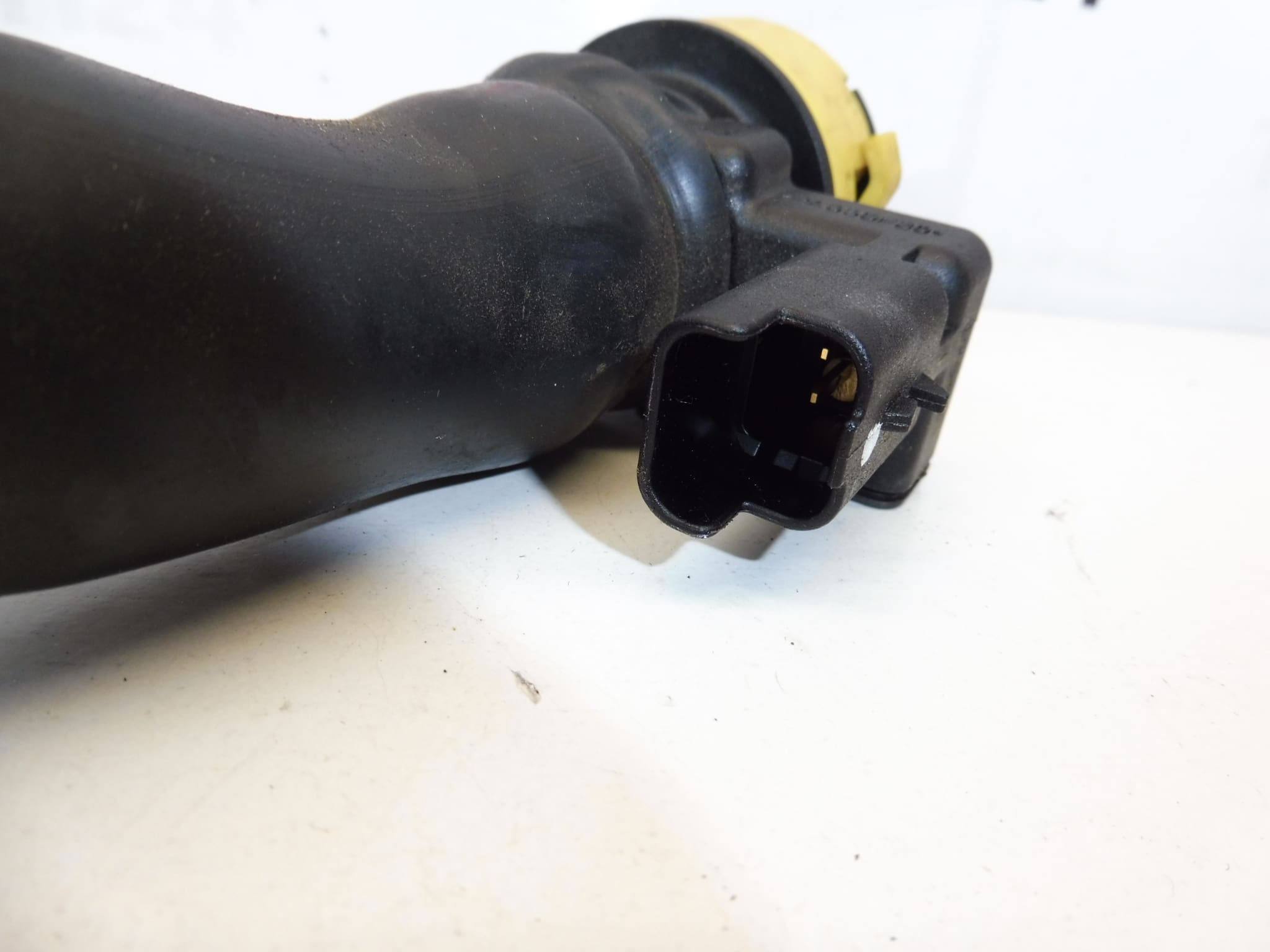 Przyłącze powietrza 1.6 e-HDI Citroën Peugeot 9673593680 9677815380 1434H0 - obrazek 2