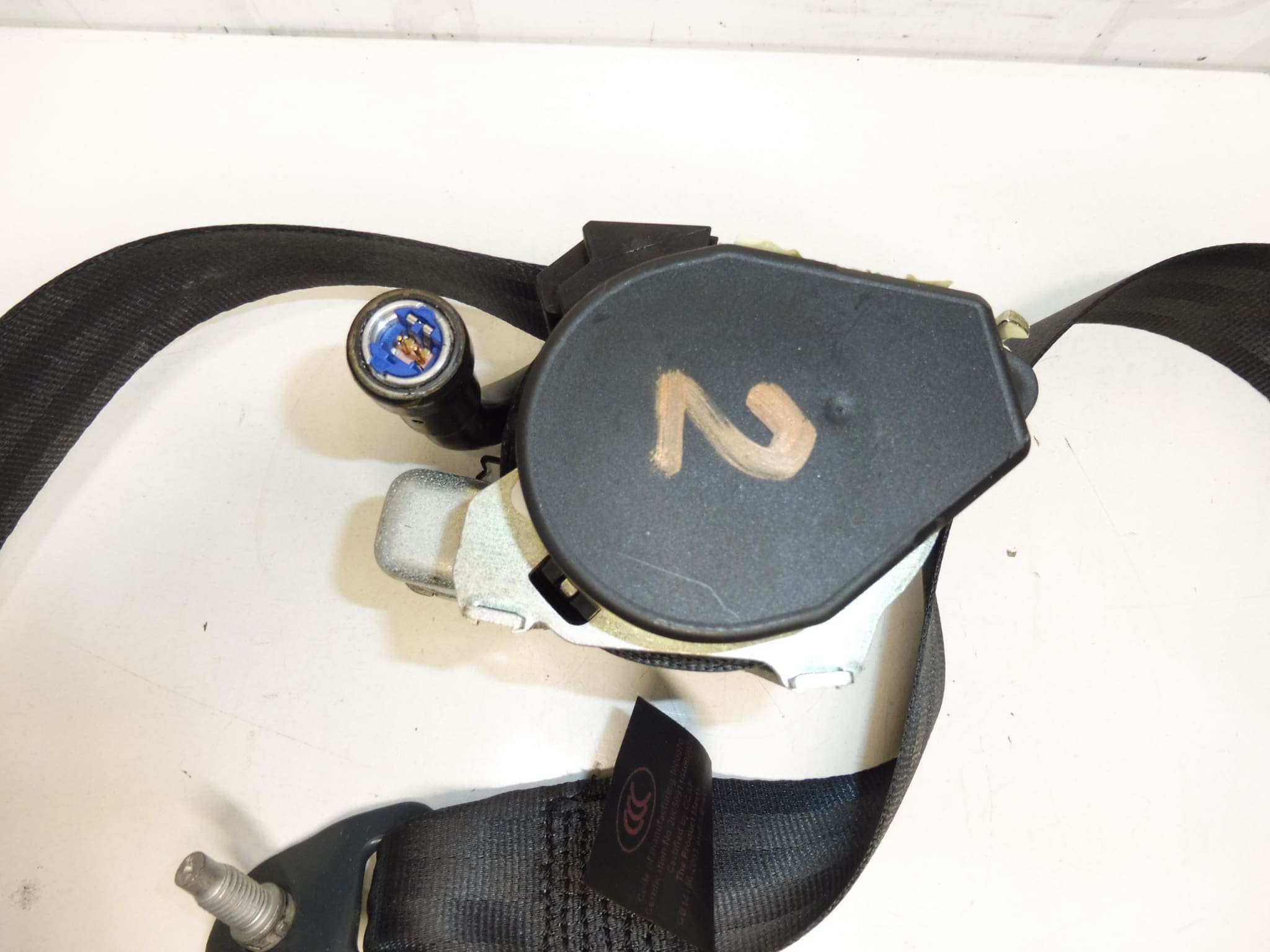 Pas pirotechniczny prawy pas bezpieczeństwa Peugeot 207 96869044XX 8975JY