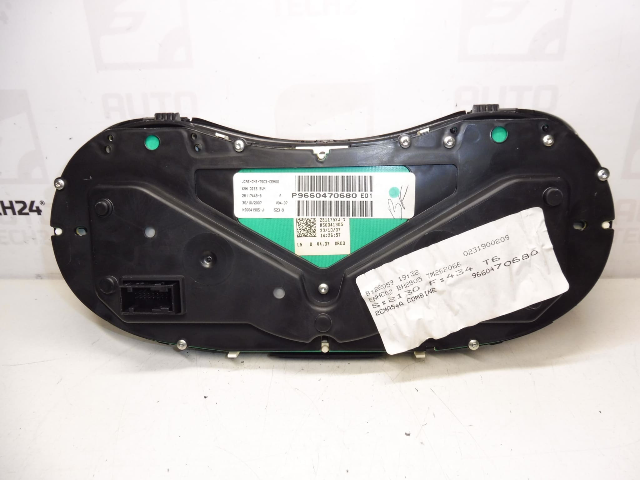 Prędkościomierz Peugeot 307 205000 km 9660470680 E01 - obrazek 2